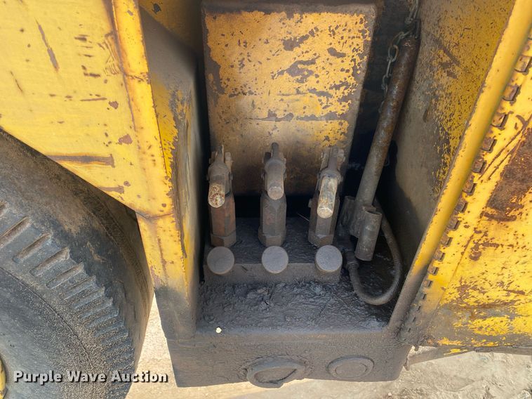 image for item MG9916 1985 Hogg And Davis P120  reel trailer