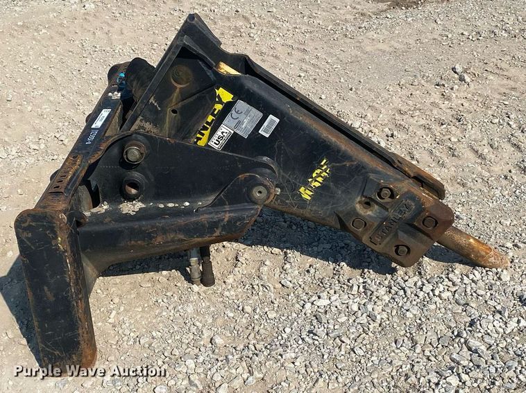 image for item MG9920 Stanley MB05S02  skid steer breaker