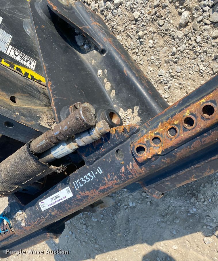 image for item MG9920 Stanley MB05S02  skid steer breaker