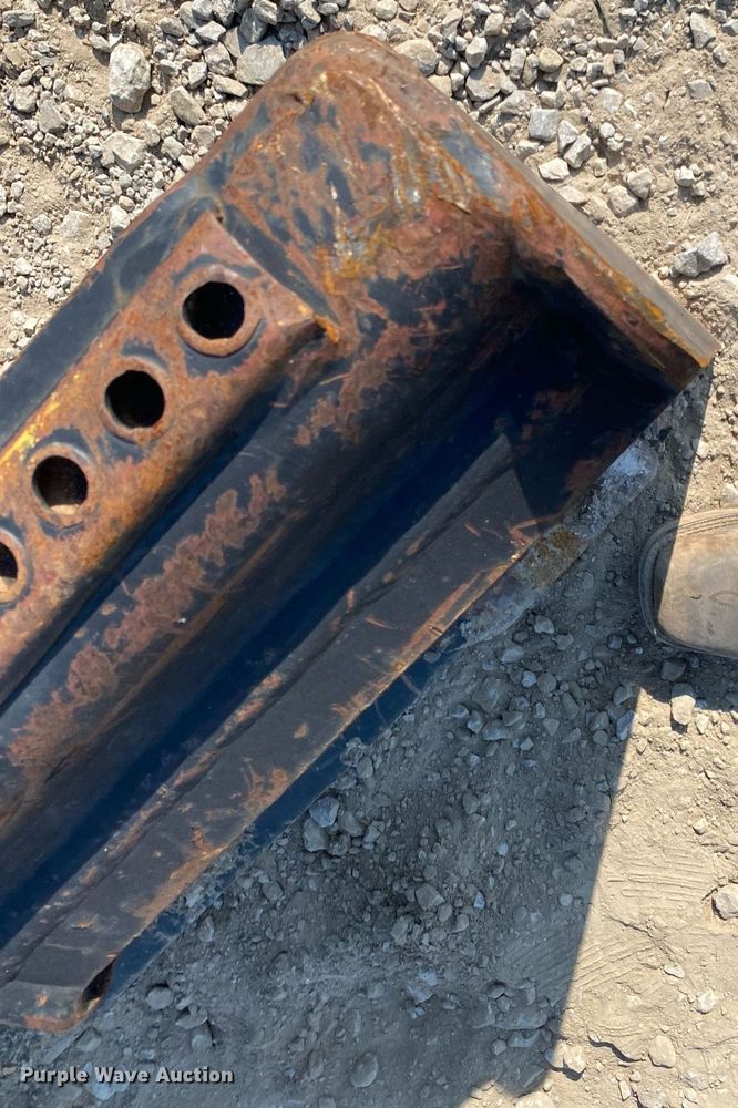 image for item MG9920 Stanley MB05S02  skid steer breaker