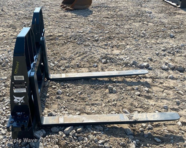 image for item MG9927 Bobcat Pallet Fork HD  skid steer forks