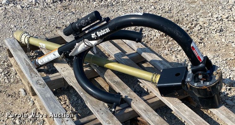 image for item MG9929 Bobcat Auger 3PT  post hole auger