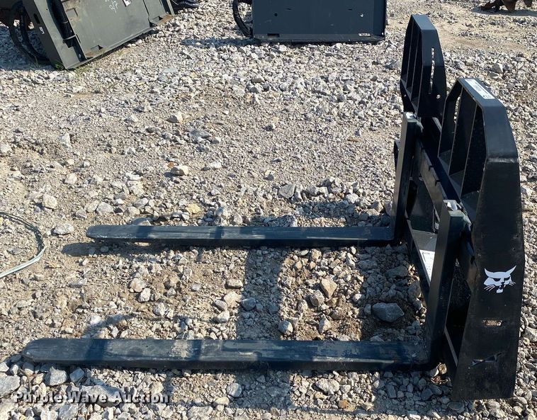 image for item MG9930 Bobcat Pallet Fork HD  skid steer forks