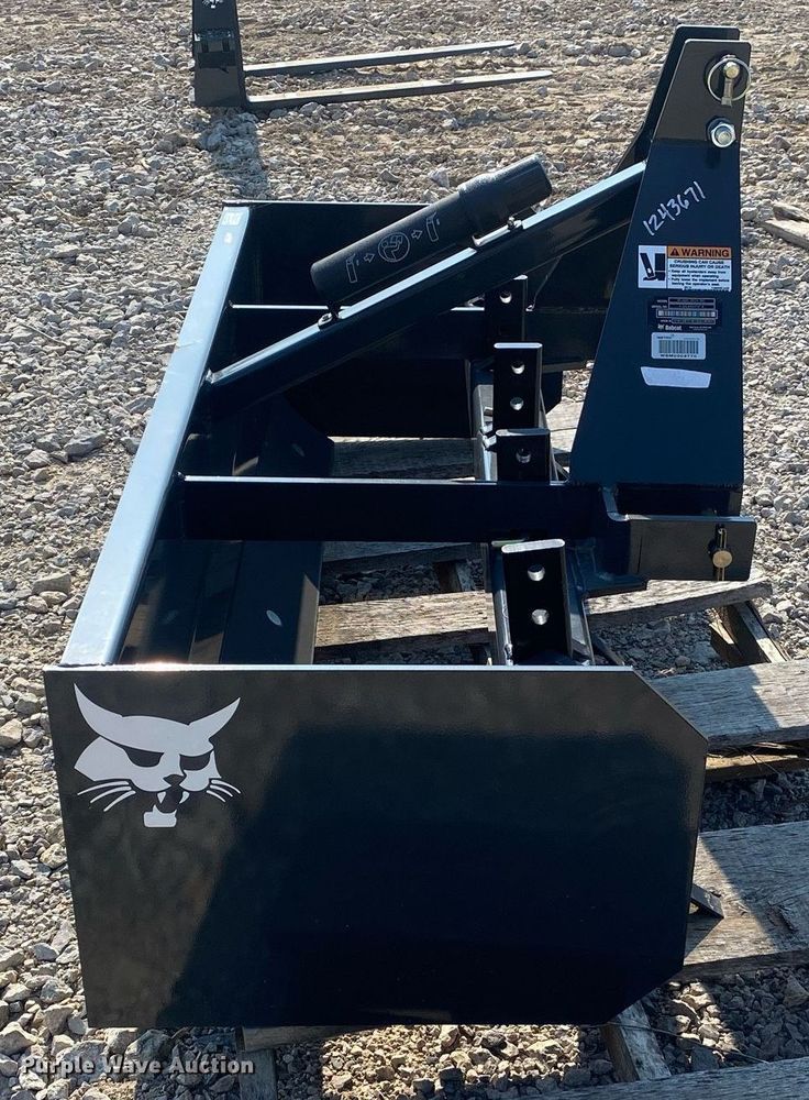 image for item MG9933 Bobcat Blade Box 60  skid steer box blade