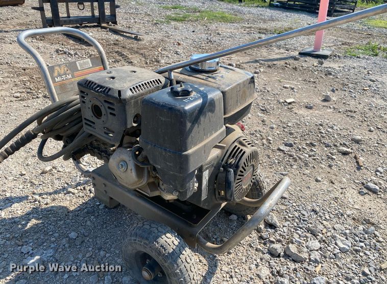 image for item MG9935 Mi-T-M  pressure washer
