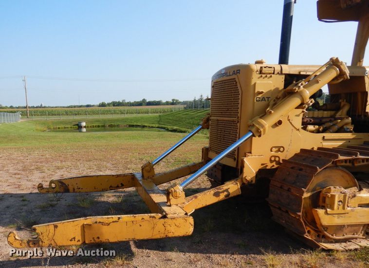 image for item MH9146 1978 Caterpillar D7G  crawler tractor