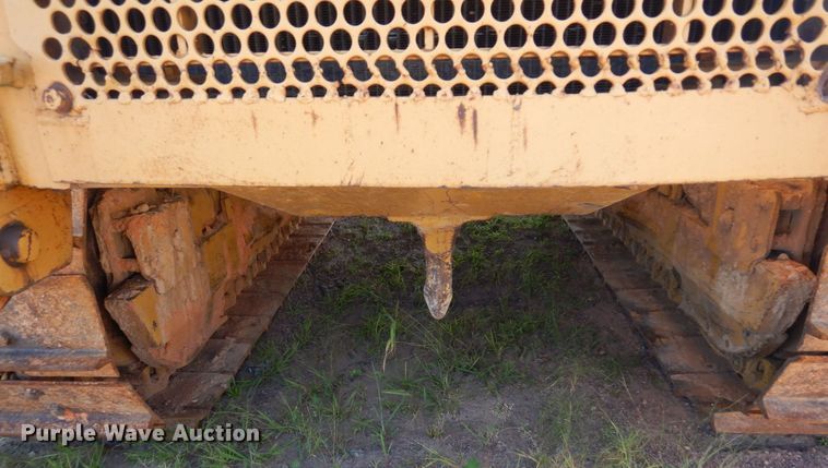 image for item MH9146 1978 Caterpillar D7G  crawler tractor