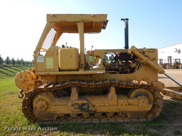 image for item MH9146 1978 Caterpillar D7G  crawler tractor
