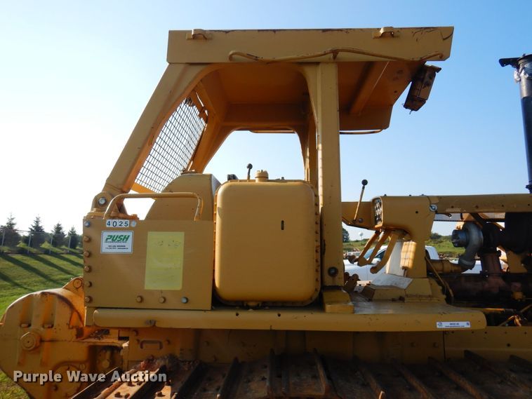 image for item MH9146 1978 Caterpillar D7G  crawler tractor
