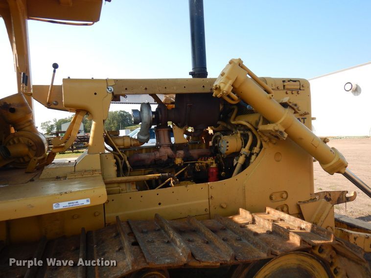image for item MH9146 1978 Caterpillar D7G  crawler tractor