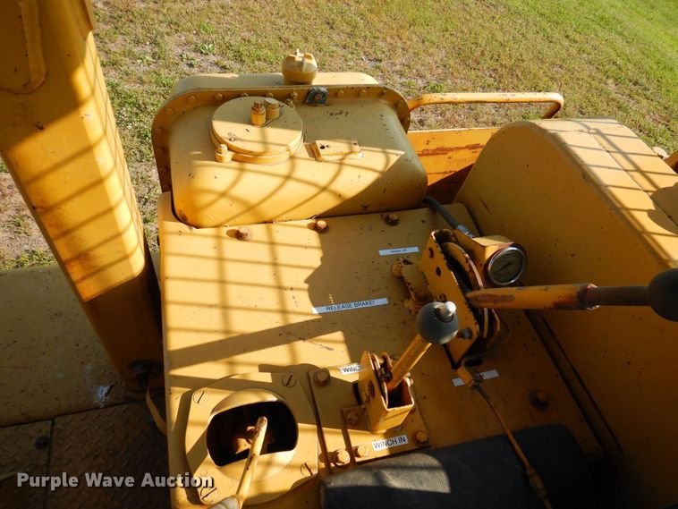 image for item MH9146 1978 Caterpillar D7G  crawler tractor