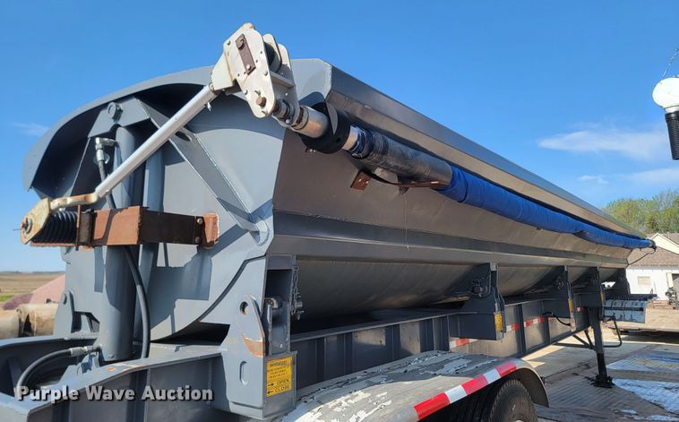 image for item ML9380 2020 Carmex  side dump trailer