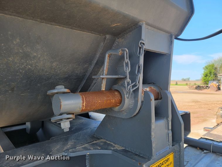 image for item ML9380 2020 Carmex  side dump trailer