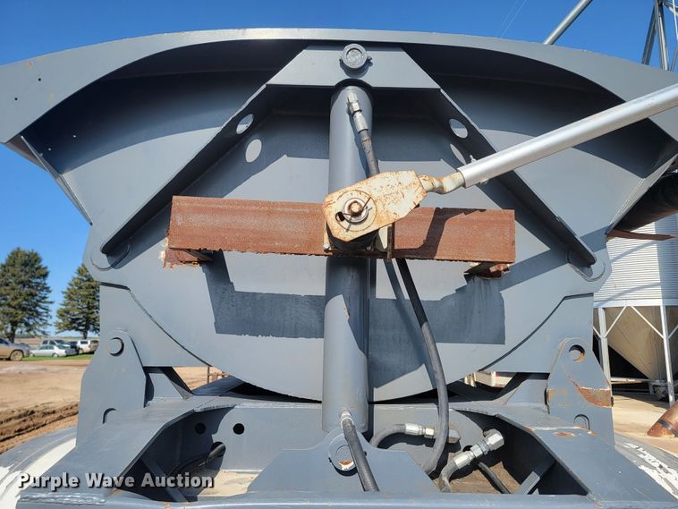 image for item ML9380 2020 Carmex  side dump trailer