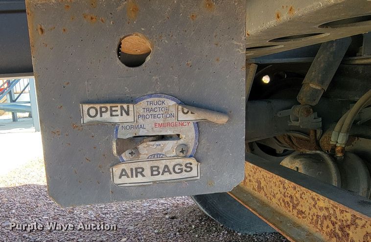 image for item ML9380 2020 Carmex  side dump trailer