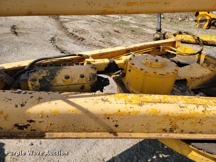 image for item ML9381 John Deere 770A  motor grader