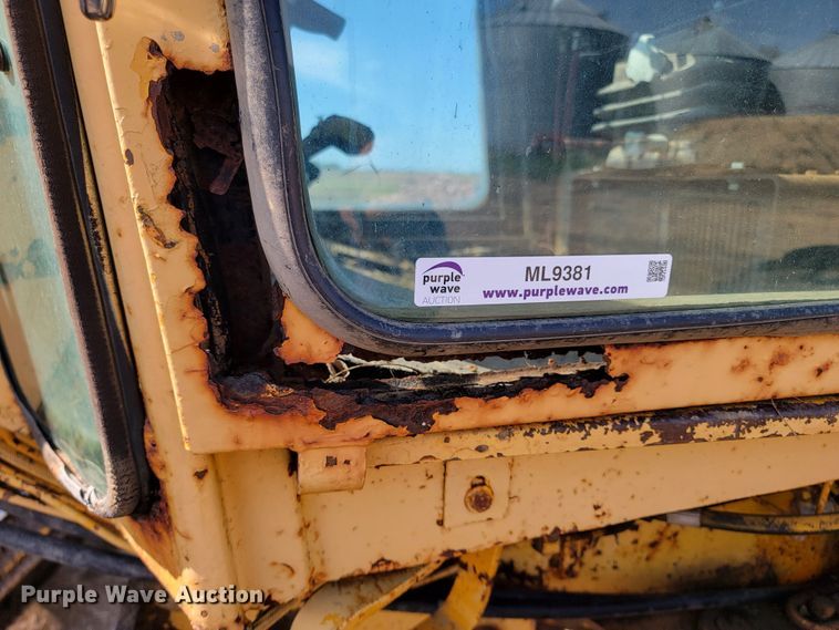 image for item ML9381 John Deere 770A  motor grader