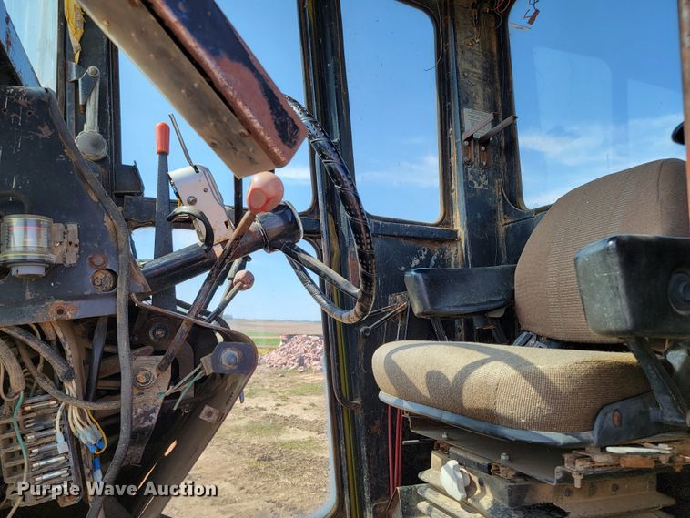 image for item ML9381 John Deere 770A  motor grader