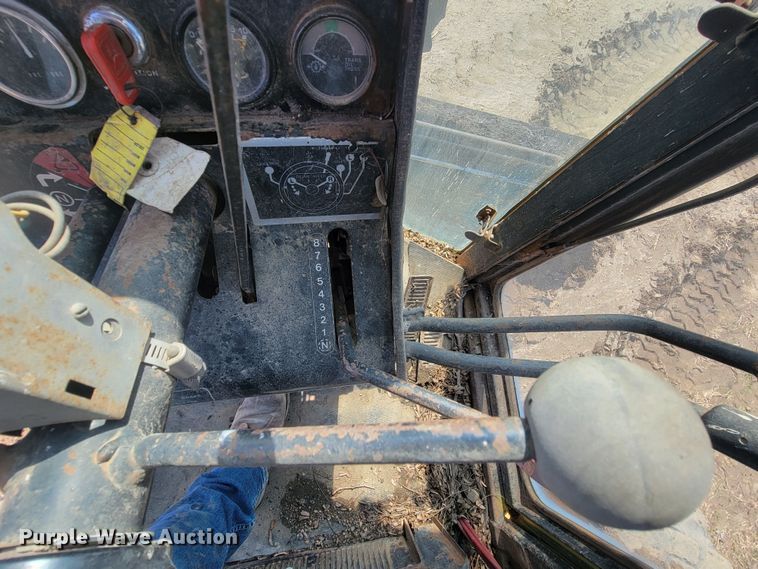 image for item ML9381 John Deere 770A  motor grader