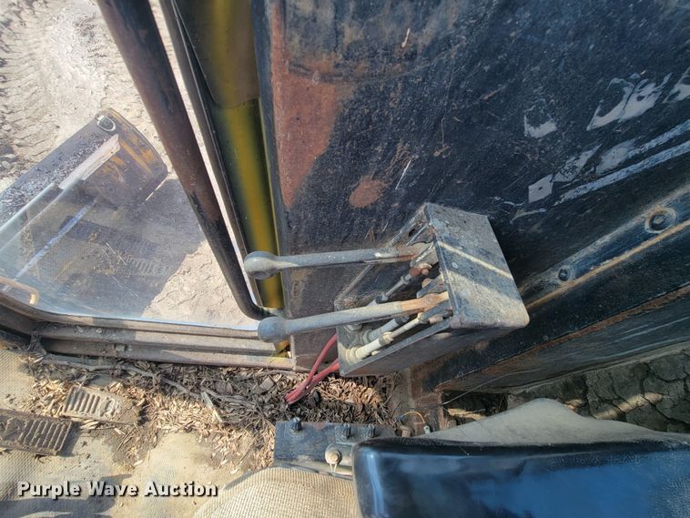 image for item ML9381 John Deere 770A  motor grader