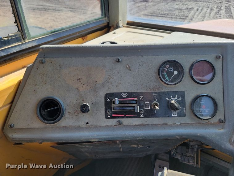 image for item ML9382 Volvo A25C  haul truck