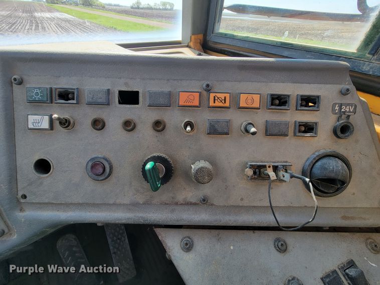 image for item ML9382 Volvo A25C  haul truck