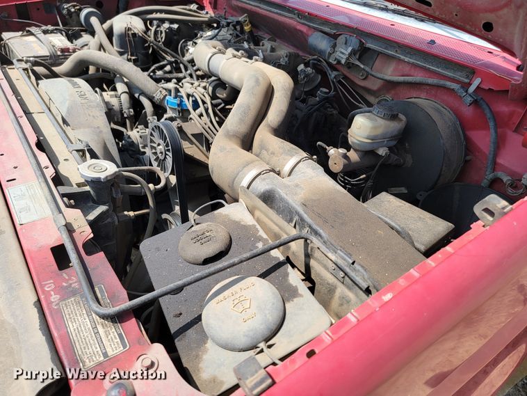 image for item ML9385 1996 Ford F350 XL  flatbed pickup truck