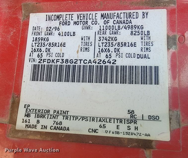 image for item ML9385 1996 Ford F350 XL  flatbed pickup truck