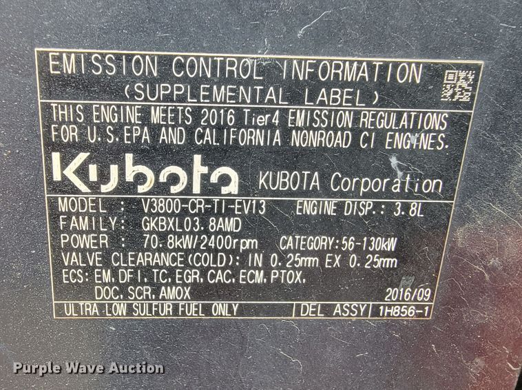 image for item ML9388 2017 Kubota SVL95-2S  tracked skid steer loader