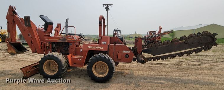 image for item ML9390 1993 Ditch Witch 7610  trencher