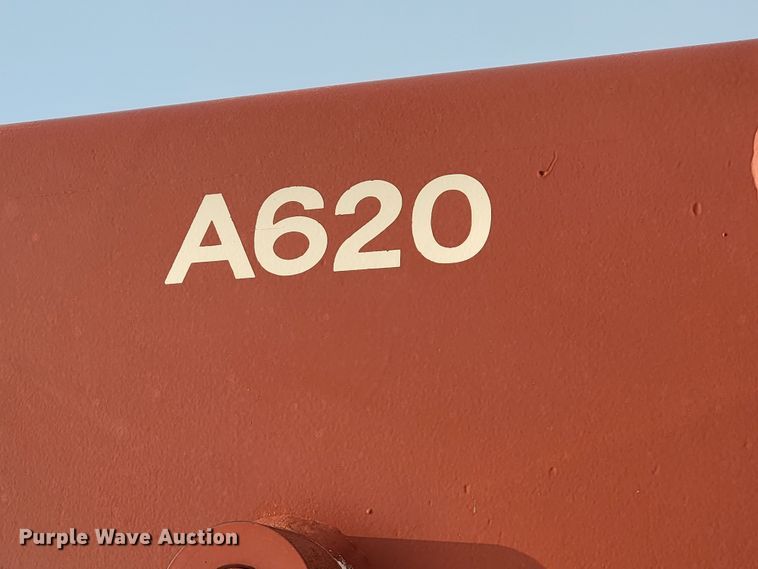 image for item ML9390 1993 Ditch Witch 7610  trencher