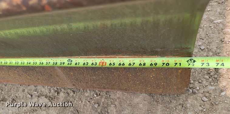 image for item ML9390 1993 Ditch Witch 7610  trencher