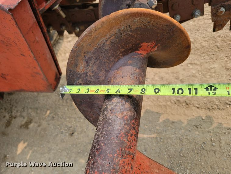 image for item ML9390 1993 Ditch Witch 7610  trencher