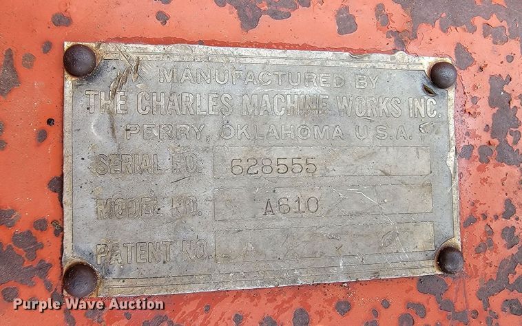 image for item ML9390 1993 Ditch Witch 7610  trencher