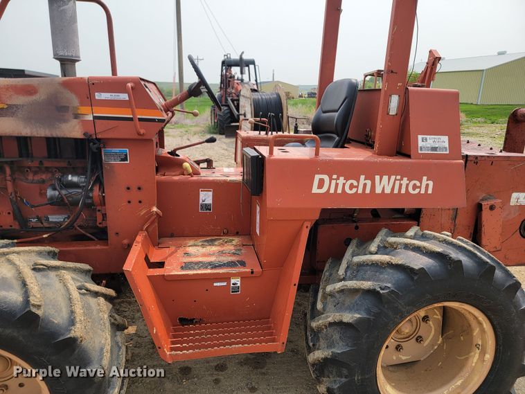 image for item ML9390 1993 Ditch Witch 7610  trencher