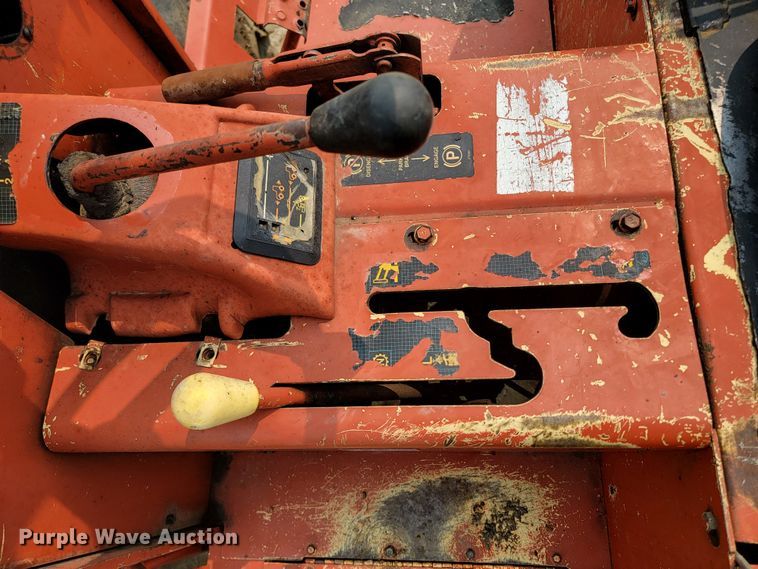 image for item ML9390 1993 Ditch Witch 7610  trencher