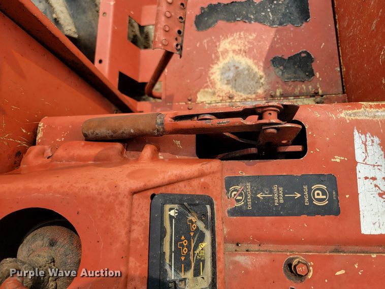 image for item ML9390 1993 Ditch Witch 7610  trencher