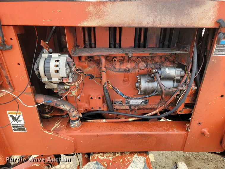 image for item ML9390 1993 Ditch Witch 7610  trencher