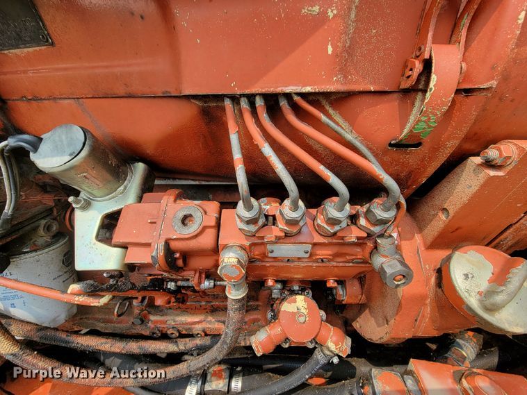 image for item ML9390 1993 Ditch Witch 7610  trencher