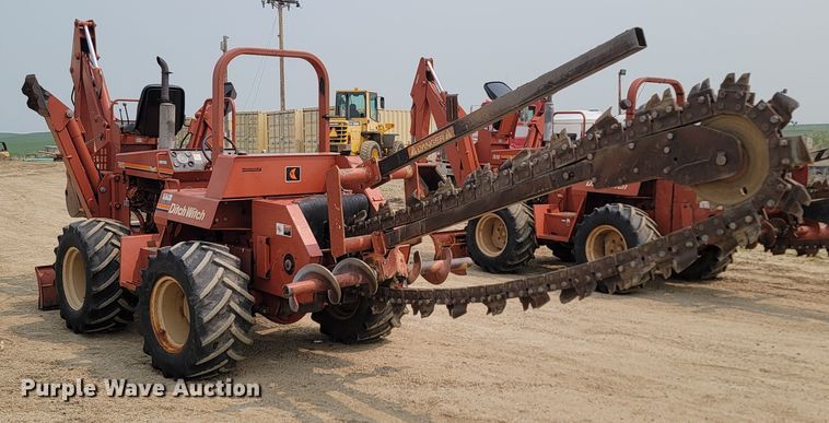 image for item ML9391 1993 Ditch Witch 7610  trencher