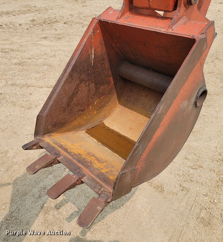 image for item ML9391 1993 Ditch Witch 7610  trencher