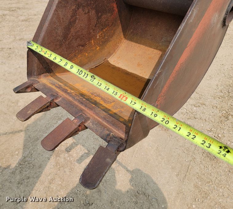 image for item ML9391 1993 Ditch Witch 7610  trencher