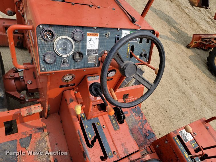 image for item ML9391 1993 Ditch Witch 7610  trencher