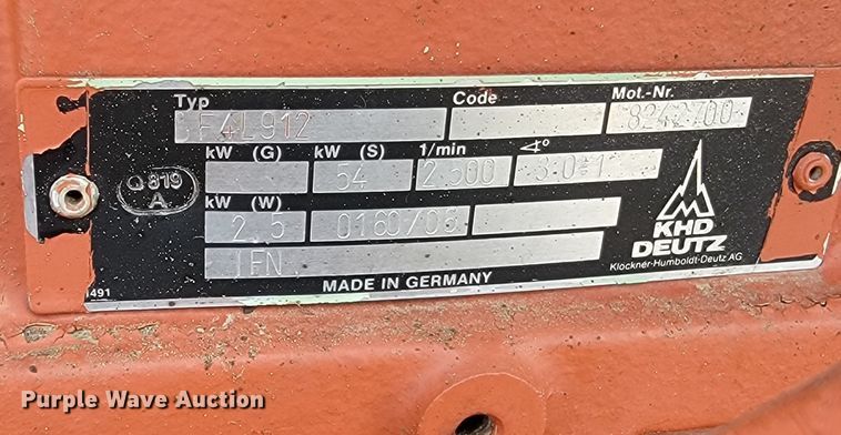 image for item ML9391 1993 Ditch Witch 7610  trencher