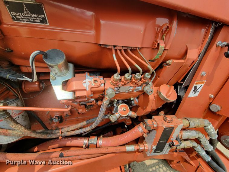 image for item ML9391 1993 Ditch Witch 7610  trencher