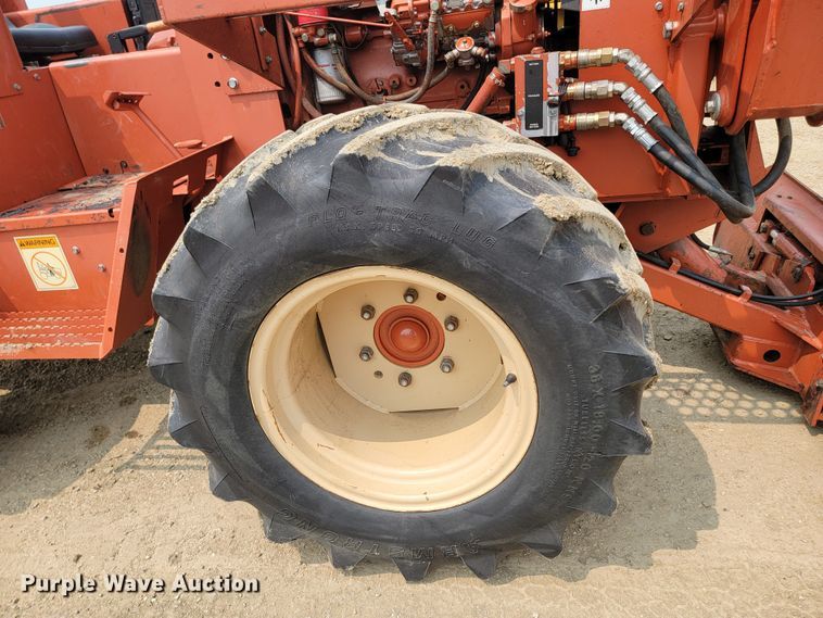 image for item ML9391 1993 Ditch Witch 7610  trencher