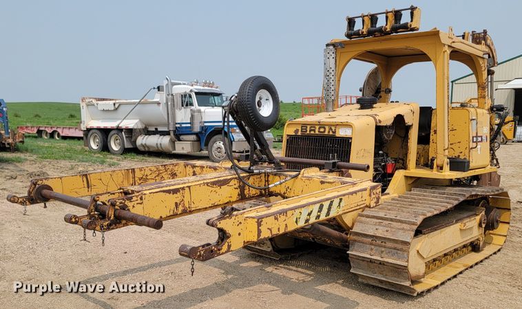 image for item ML9392 1997 Bron 150  cable plow