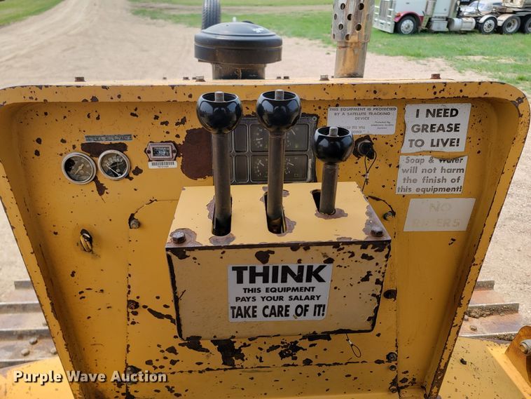 image for item ML9392 1997 Bron 150  cable plow