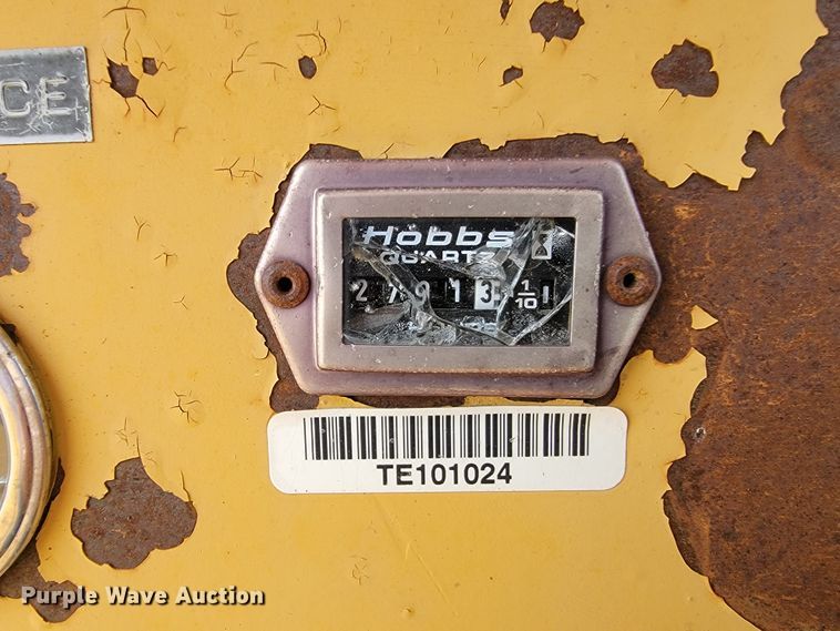 image for item ML9392 1997 Bron 150  cable plow