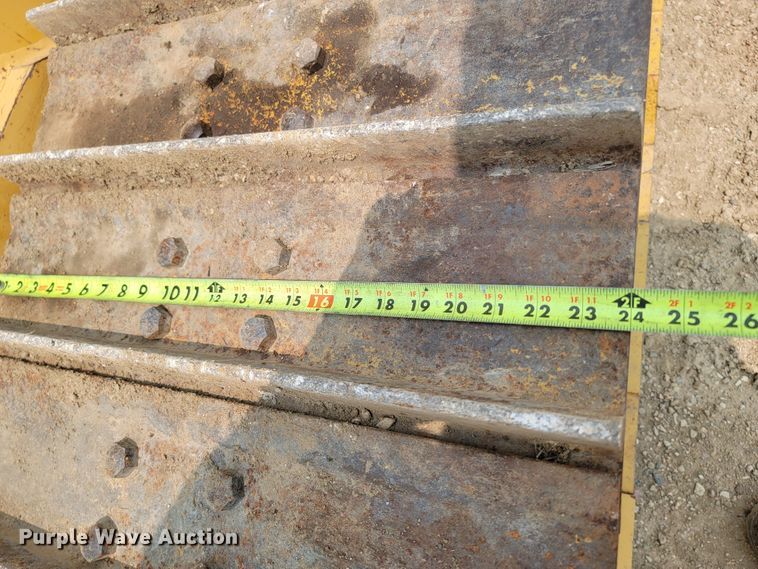 image for item ML9392 1997 Bron 150  cable plow